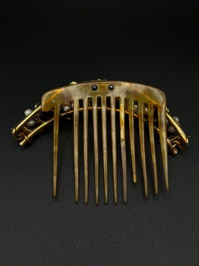 Peigne à chignon en or jaune 18K (750‰),...