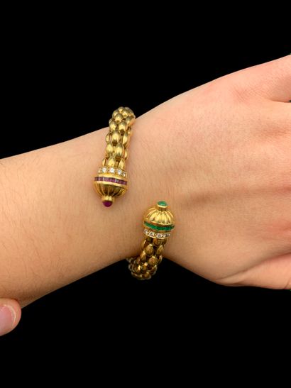 Bracelet Jonc semi rigide ouvert croisé en...