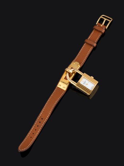 HERMES
Montre en métal plaqué or, collection...