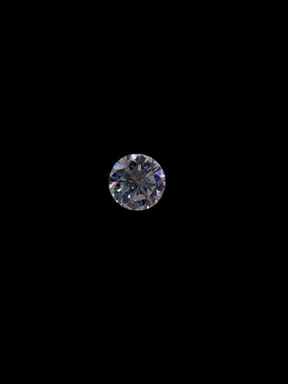 Diamant taille brillant pesant 1,78 ct (légère...