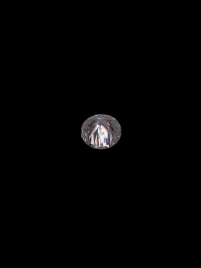 Diamant taille brillant pesant 1,78 ct (légère...
