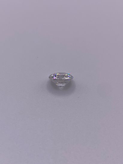 Diamant taille brillant non monté, sur papier,...