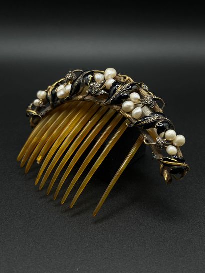 Peigne à chignon en or jaune 18K (750‰),...