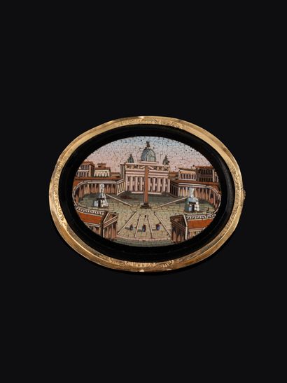 Parure composée d'une broche dans un entourage...