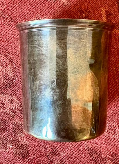 Timbale à fond plat en argent uni (925‰),...