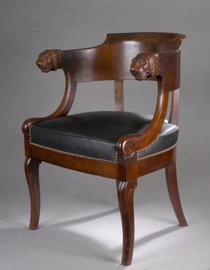 Fauteuil de bureau en acajou, le dossier...