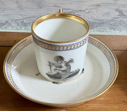 VIENNE
Sept tasses « litron » et leur sous...