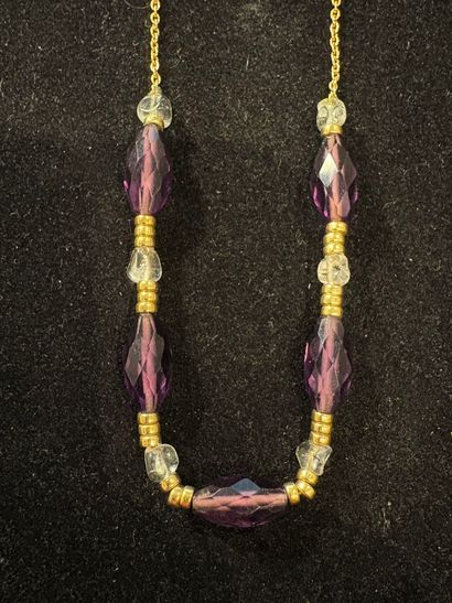 Necklace in 18K yellow gold (750‰) embellished...