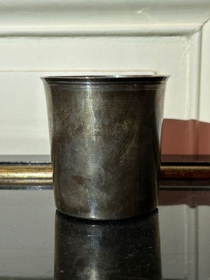 Timbale à fond plat en argent uni (925‰),...