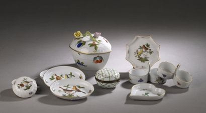 HONGRIE, Herend
Ensemble en porcelaine à...
