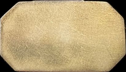 Small octagonal silver box (800‰), green...