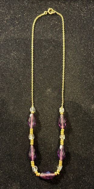 Necklace in 18K yellow gold (750‰) embellished...