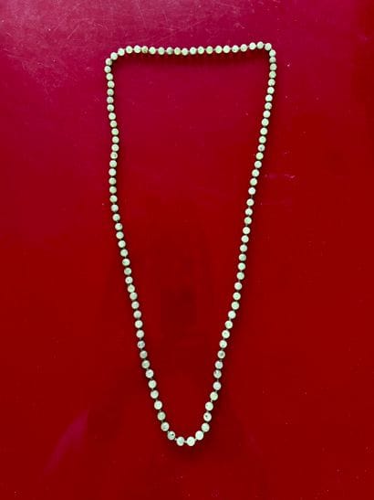 Jade pearl necklace.
A lot comprising a cultured...