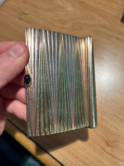 Cigarette case in 14K yellow and rose gold...