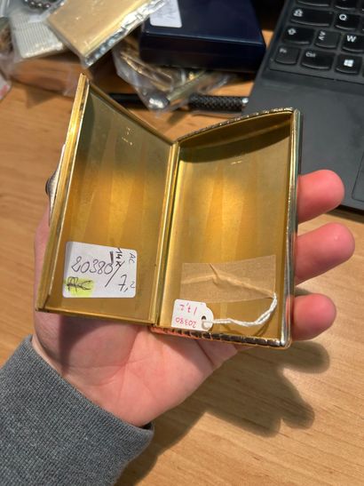 Cigarette case in 14K yellow and rose gold...