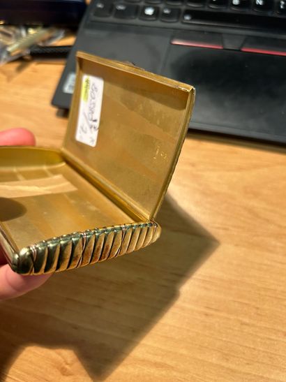 Cigarette case in 14K yellow and rose gold...
