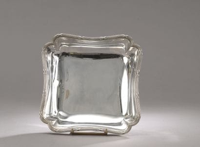 Jatte carrée en argent (925‰), modèle à contours...