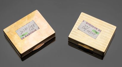 Two cigarette cases including: 
- One in...
