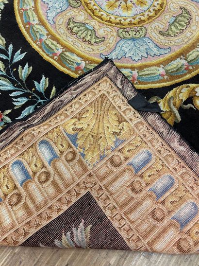 Tapis au point de la Savonnerie, velours...