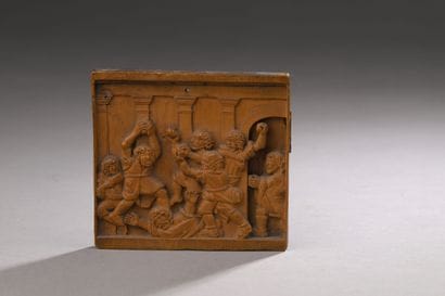 Bas-relief en bois sculpté figurant une scène...