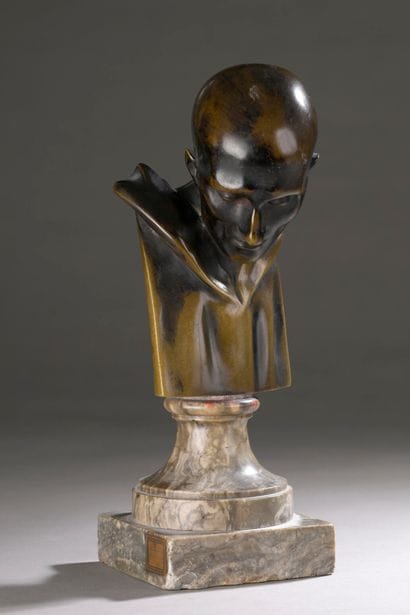 D'après Jean Antoine HOUDON
Buste de saint...