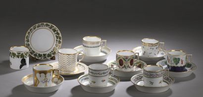 VIENNE
Neuf tasses « litron » et leurs sous-tasses...