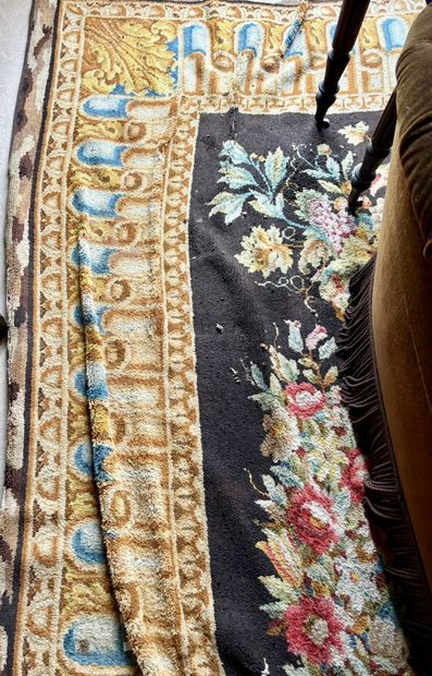 Tapis au point de la Savonnerie, velours...