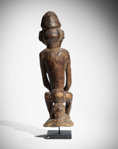 * BIWAT, RIVIÈRE YUAT, PAPOUASIE-NOUVELLE-GUINEE....