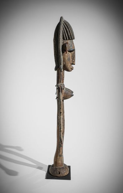* BOZO, MALI.
Marotte Meeren en bois dur...
