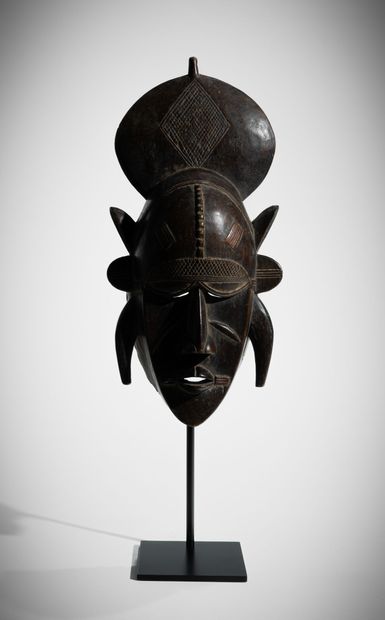¤ LIGBI, CÔTE D'IVOIRE
Masque inspiré de...