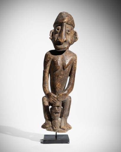 * BIWAT, RIVIÈRE YUAT, PAPOUASIE-NOUVELLE-GUINEE....