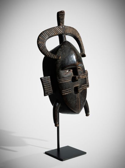 ¤ LIGBI, DJIMINI, CÔTE D'IVOIRE
Masque inspiré...