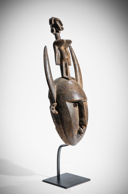 # BAMBARA, MALI
Masque Ntomo à cornes en...