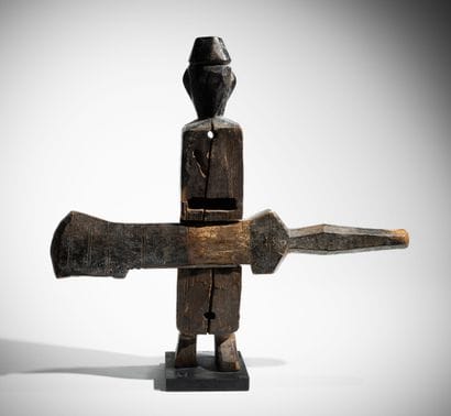 DOGON, MALI
Serrure de porte de case anthropomorphe,...
