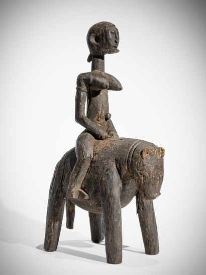 # DOGON, FALAISE DE BANDIAGARA, MALI
Statue...