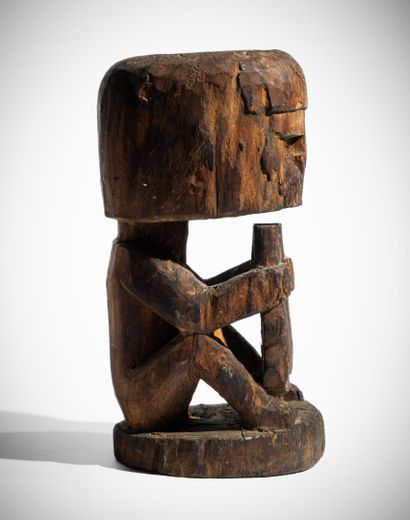 ASMAT, IRIAN JAYA, INDONESIE (PNG Occidentale)
Statue...