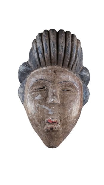 Deux masques, Gabon

-1. Masque Massango
À...