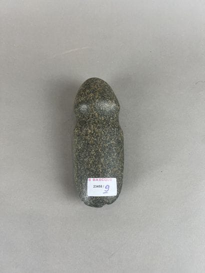 °°Hache néolithique saharien, circa - 6000...