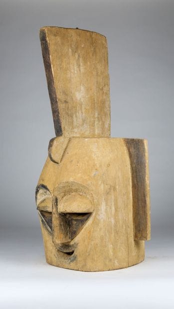 Masque heaume « Emboli » Kota, Gabon
Visage...
