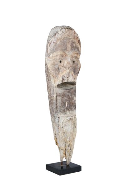 Piquet « porte-obaka », Massango, Gabon 
Instrument...