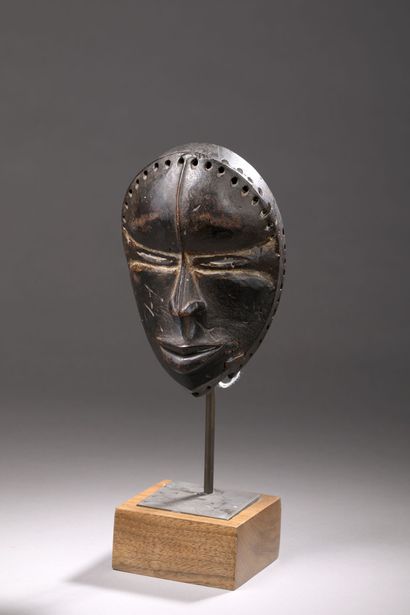 Masque Dan, Côte d'Ivoire
Joli masque de...