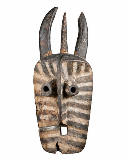 Masque Jukun, Nigeria 
A décor de stries...