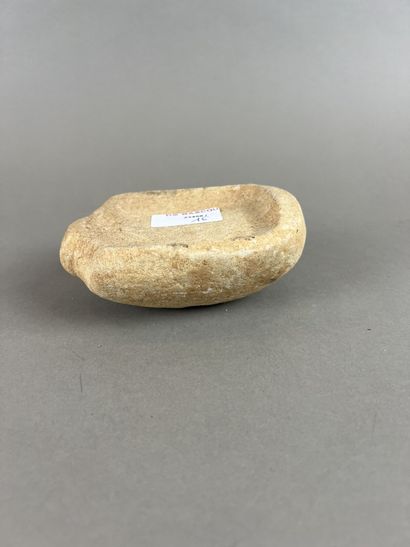 °°Petit mortier, néolithique saharien, circa...
