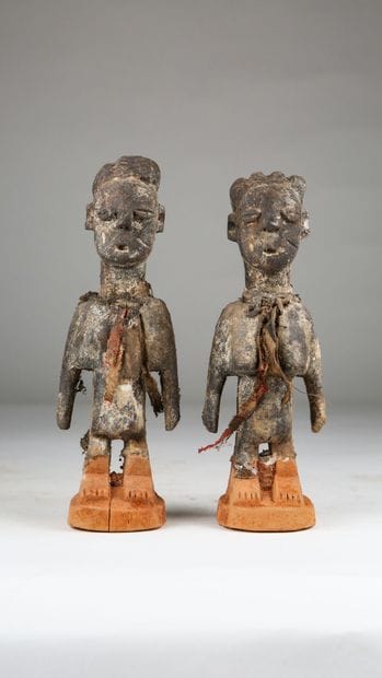 Couple de statuettes « Venavi », Ewe, Togo
Orné...