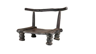 Petite chaise et tabouret

-1. Petite chaise...