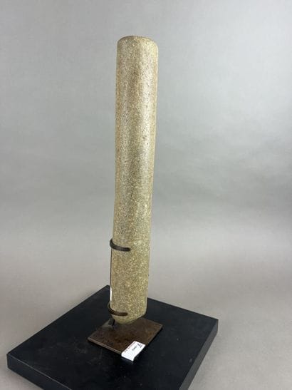 °°Pilon néolithique saharien, circa -6000...