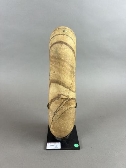 °°Pilon néolithique saharien, circa - 6000...
