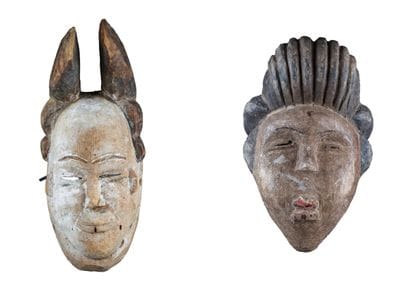 Deux masques, Gabon

-1. Masque Massango
À...