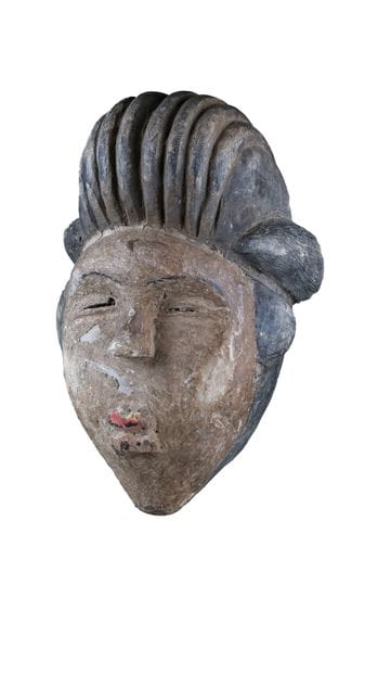Deux masques, Gabon

-1. Masque Massango
À...