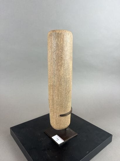 °°Pilon néolithique saharien, circa - 6000...